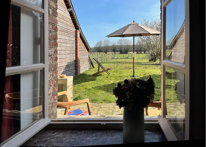 Domaine De Pre - Cousolre